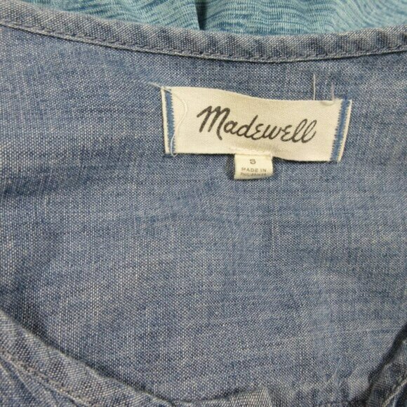 MadeWell womens blue chambray ruffle yoke hidden button top S EUC - Picture 3 of 3
